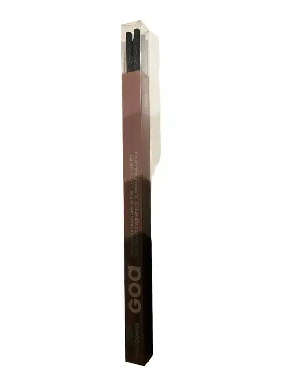GOA Rotin pack Divines in zwart met 12 fibre sticks voor een langdurige huisgeur