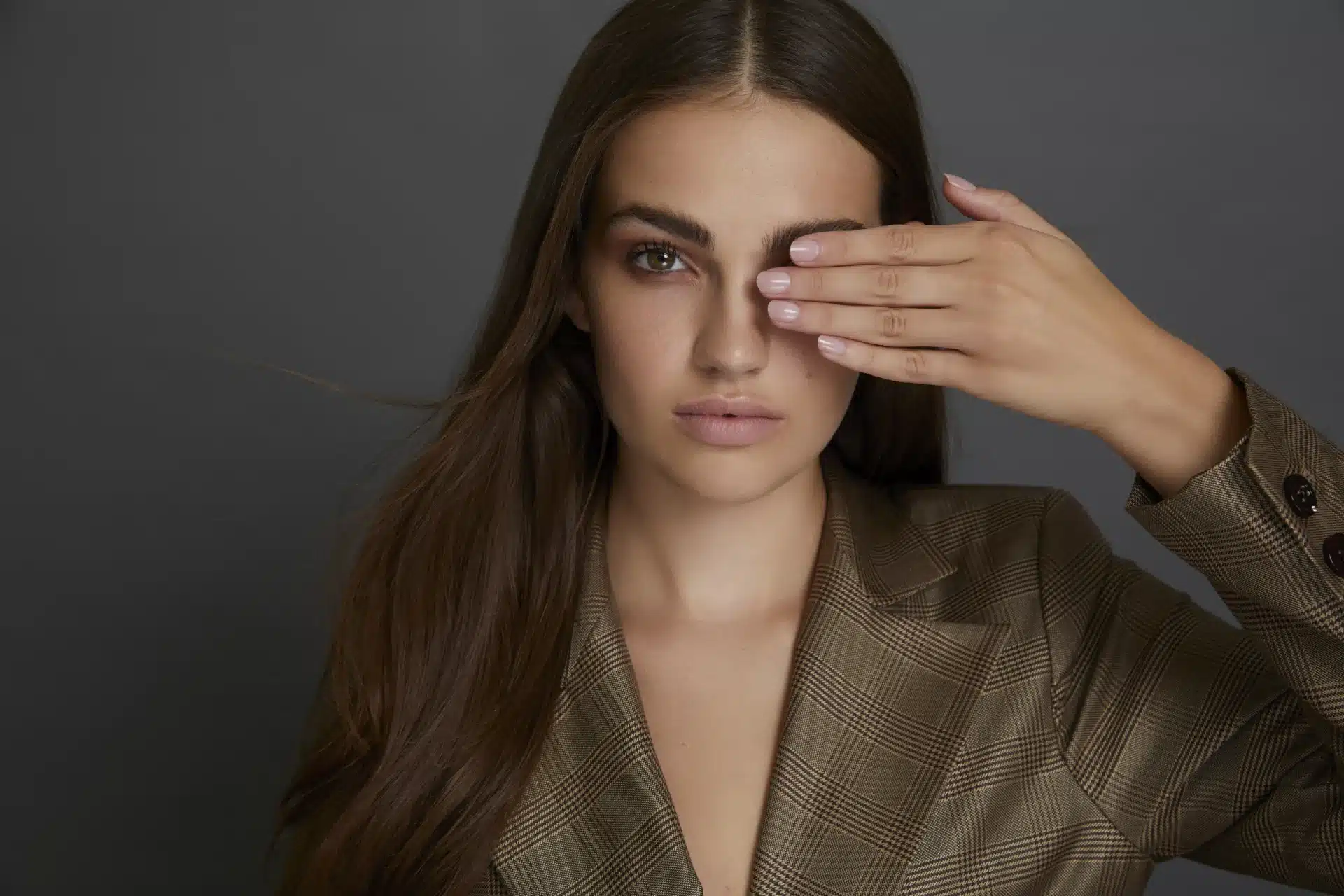 Basic training Soak off gel polish in which you master the semi-permanent polish technique