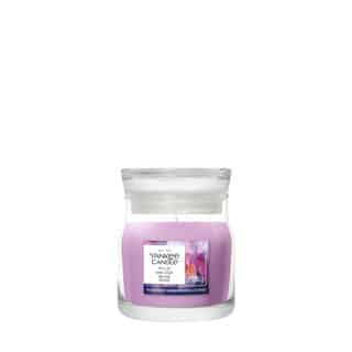 Yankee Candle Wild Orchid Signature small jar scented candle with an elegant floral scent
